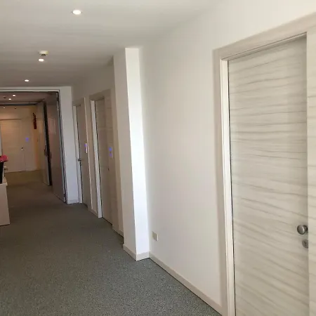 玛格丽特酒店 3*