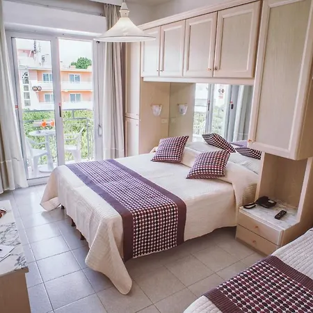 Margherita Hotel 3*